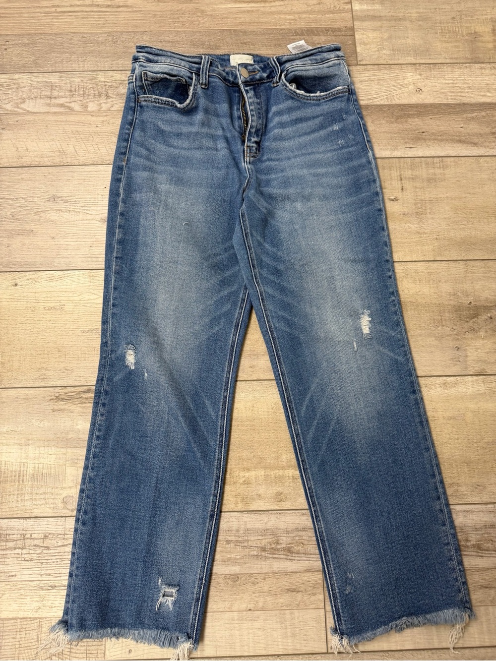 Mid-Rise Women’s Straight-Leg Jeans in Faded Blue